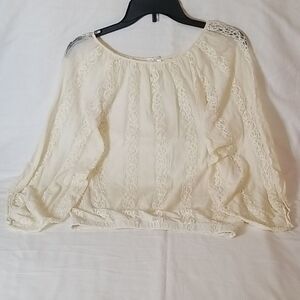 Nine‎ 1 Eight Cream Colored Lace Blouse